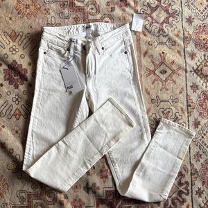 NWT Paige jeans sz 24
